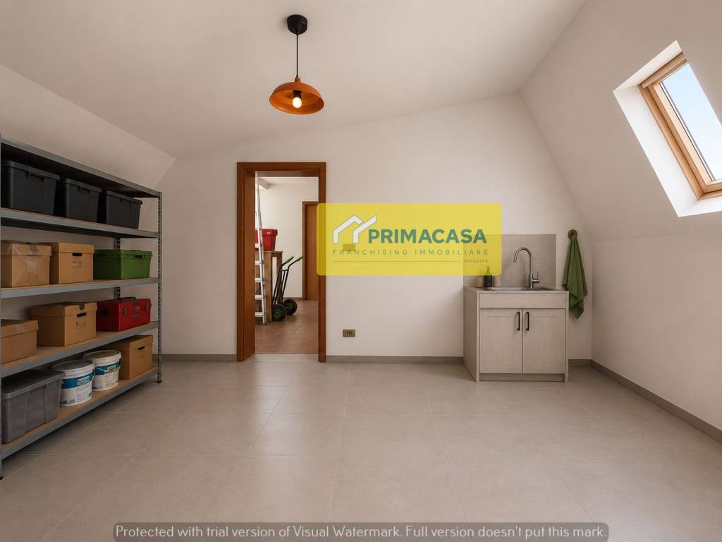 locale di sgombero in vendita a Marcon in zona Gaggio