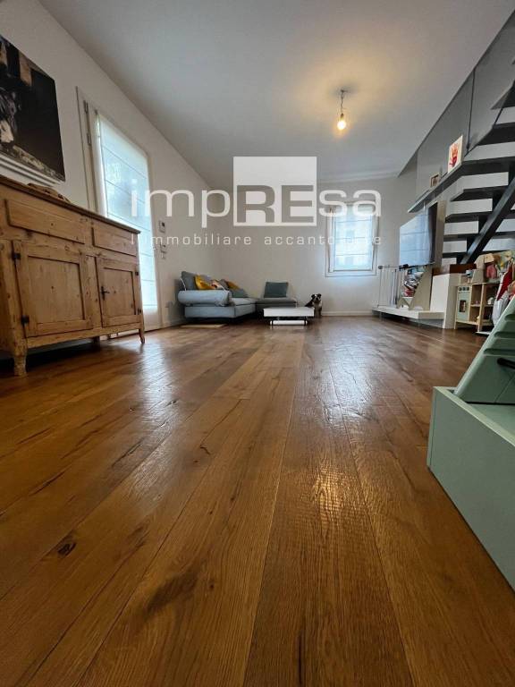 casa indipendente in vendita a Martellago in zona Maerne