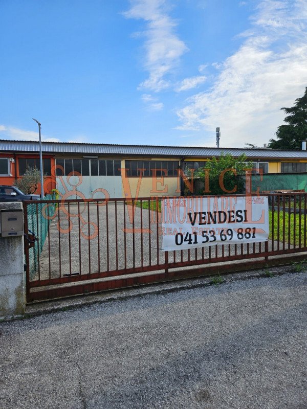 capannone in vendita a Martellago in zona Olmo