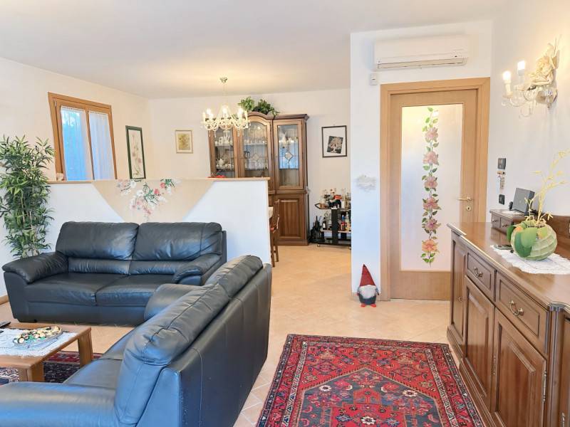 casa indipendente in vendita a Martellago
