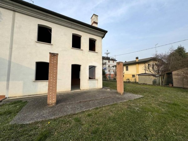 casa indipendente in vendita a Martellago