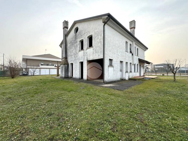casa indipendente in vendita a Martellago