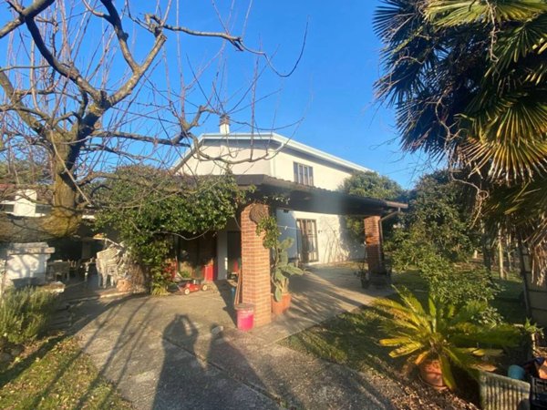 casa indipendente in vendita a Martellago