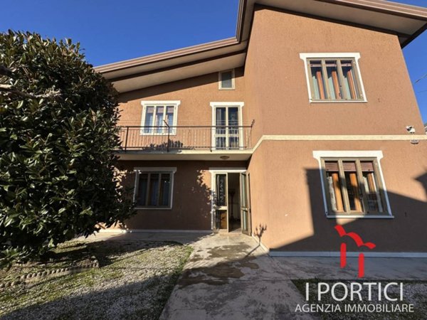 casa indipendente in vendita a Martellago