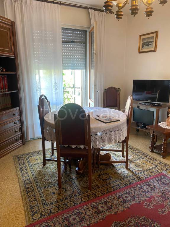 appartamento in vendita a Martellago in zona Maerne