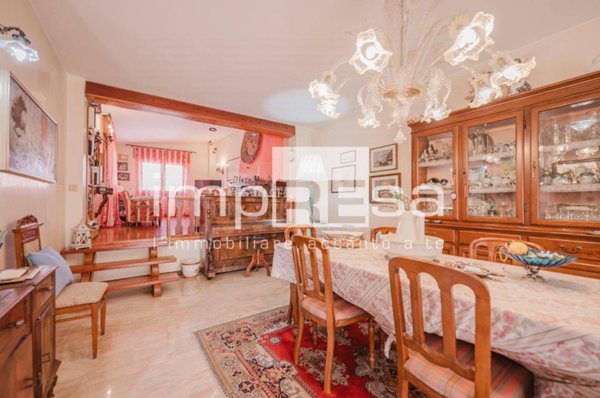 casa indipendente in vendita a Martellago