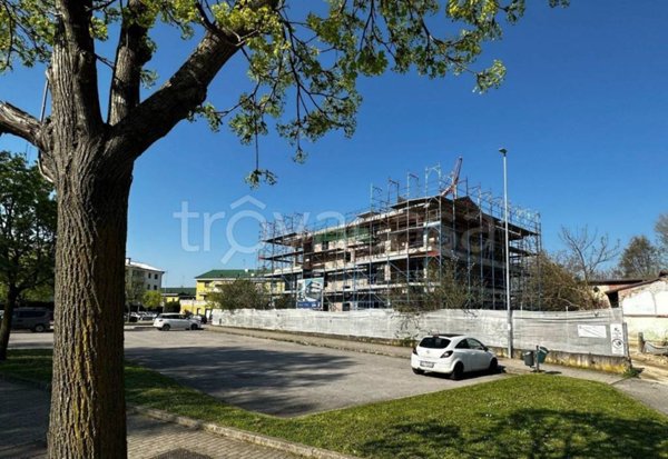 appartamento in vendita a Martellago in zona Maerne