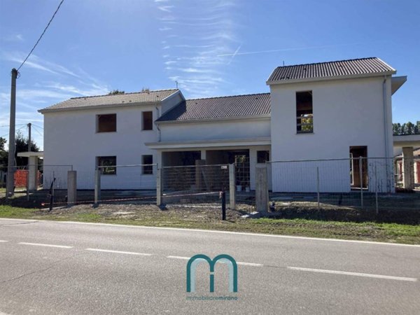 casa indipendente in vendita a Martellago in zona Olmo