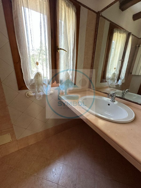 casa indipendente in vendita a Martellago in zona Maerne