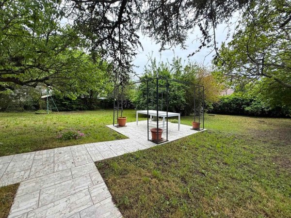 casa indipendente in vendita a Martellago in zona Olmo