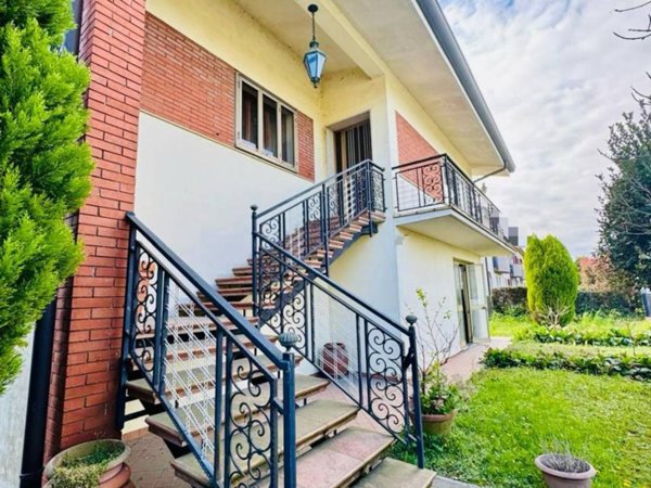 casa indipendente in vendita a Martellago in zona Maerne