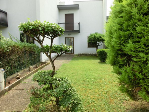 casa semindipendente in vendita a Martellago in zona Olmo