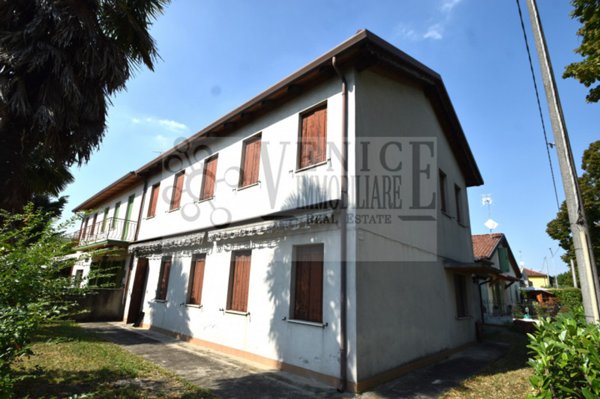 casa indipendente in vendita a Martellago in zona Maerne