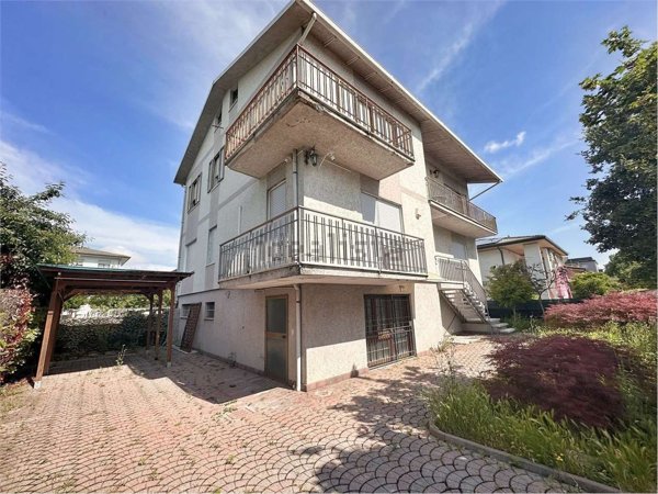 appartamento in vendita a Martellago in zona Maerne