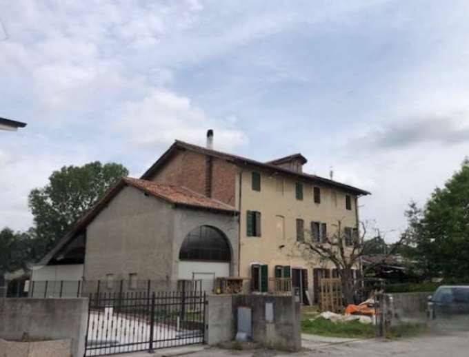 casa indipendente in vendita a Martellago in zona Maerne