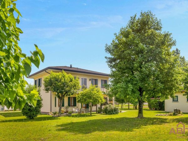 casa indipendente in vendita a Martellago in zona Maerne