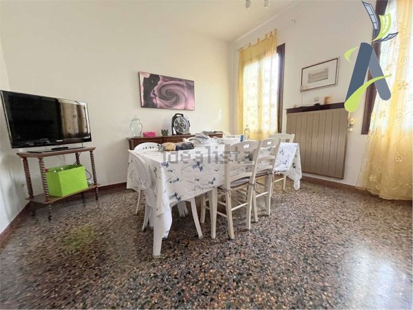 casa indipendente in vendita a Martellago in zona Maerne