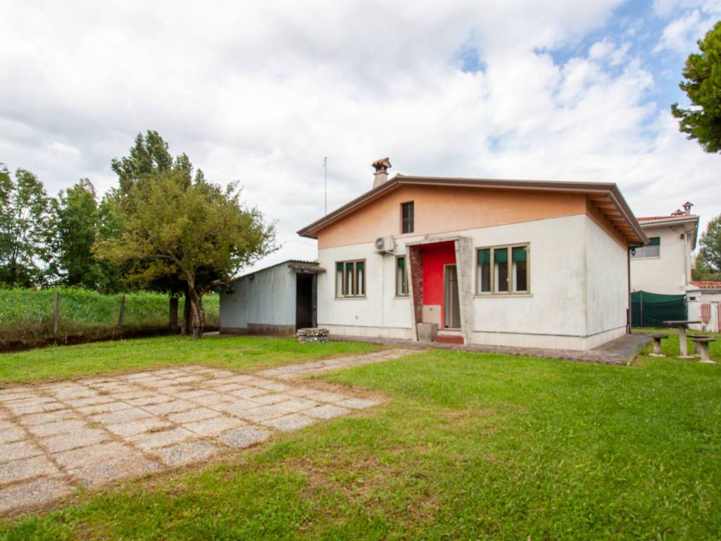 casa indipendente in vendita a Martellago in zona Maerne