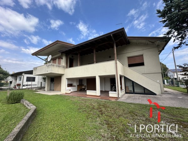 casa indipendente in vendita a Martellago