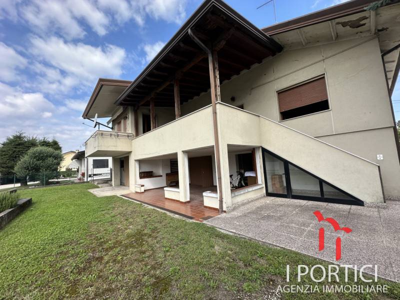 casa indipendente in vendita a Martellago
