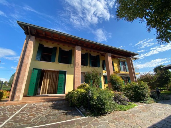 casa semindipendente in vendita a Martellago