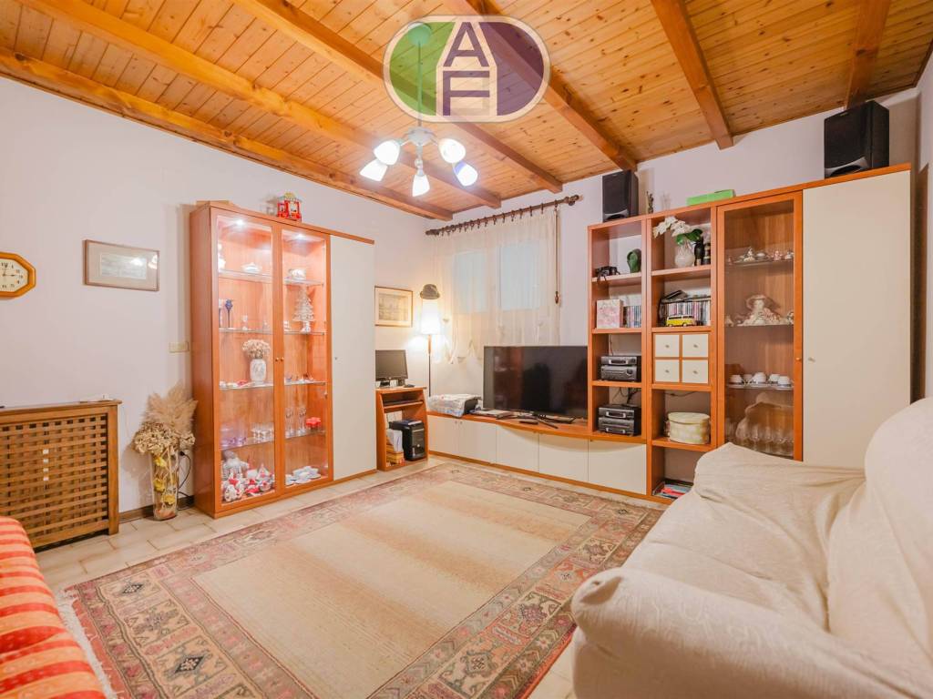 casa indipendente in vendita a Martellago in zona Maerne