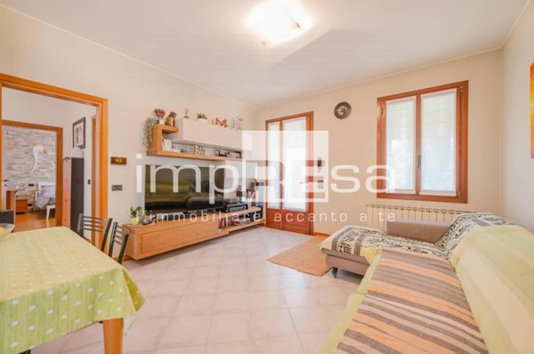 casa indipendente in vendita a Martellago in zona Maerne