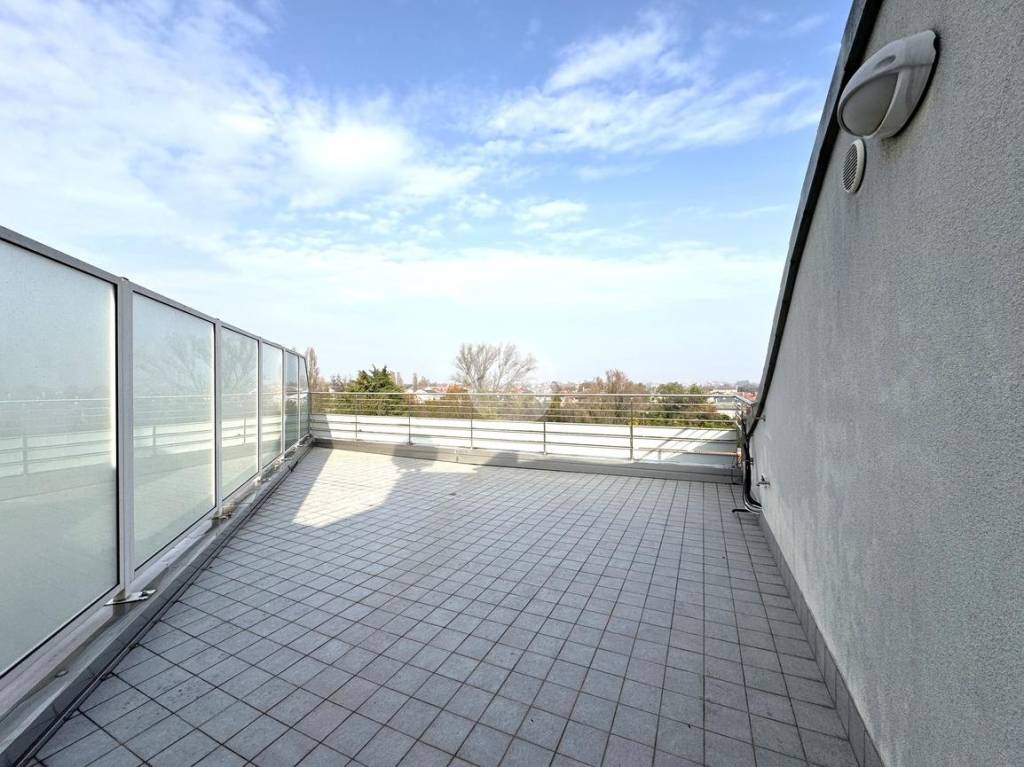 appartamento in vendita a Martellago in zona Maerne