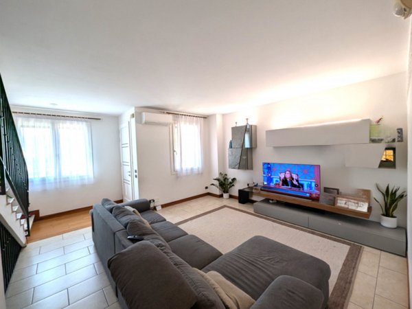 casa indipendente in vendita a Martellago