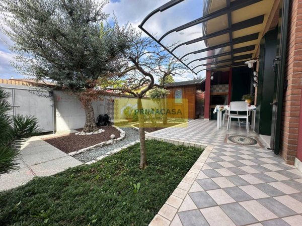 casa indipendente in vendita a Martellago in zona Olmo
