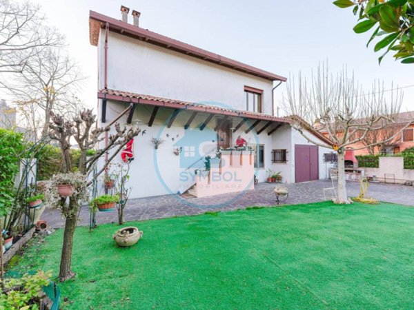 casa indipendente in vendita a Martellago