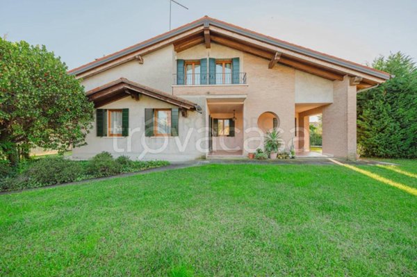 casa indipendente in vendita a Martellago in zona Olmo