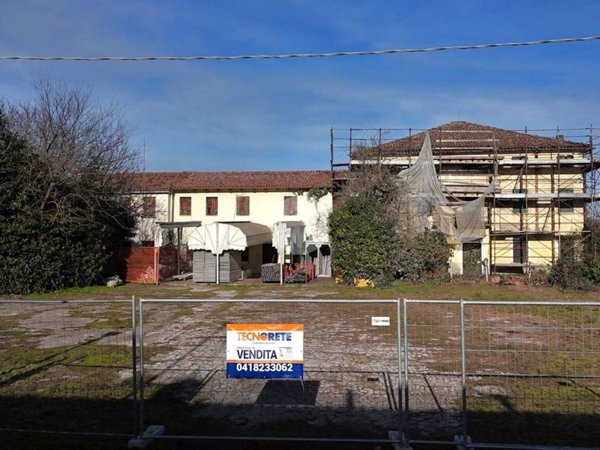 casa indipendente in vendita a Martellago