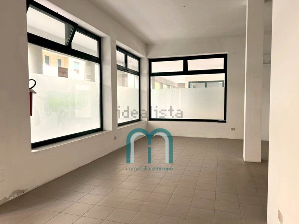 negozio in vendita a Martellago in zona Maerne