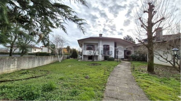 casa indipendente in vendita a Martellago in zona Olmo