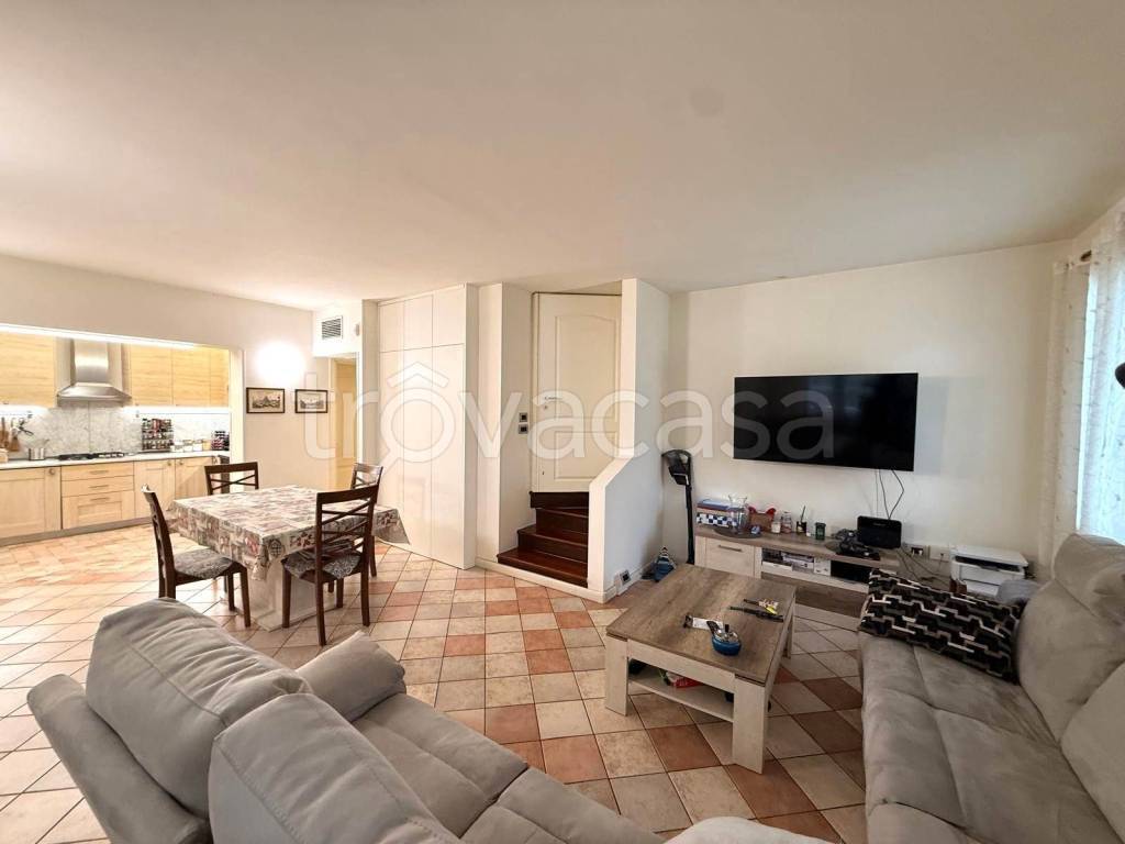 casa indipendente in vendita a Martellago in zona Maerne