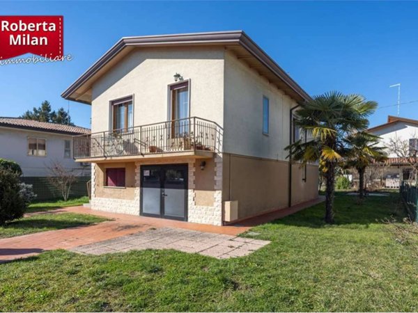 casa indipendente in vendita a Martellago in zona Olmo