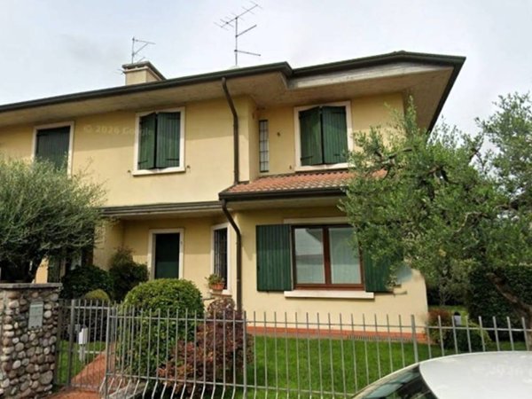 casa indipendente in vendita a Martellago in zona Maerne