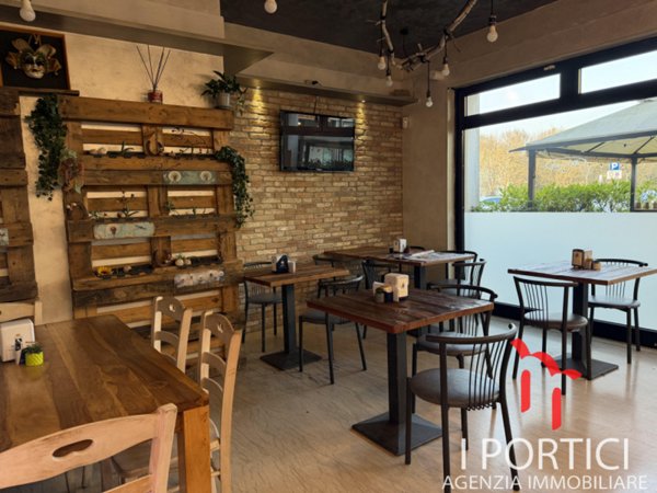 negozio in vendita a Martellago in zona Olmo