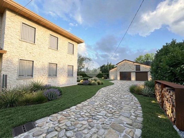 casa indipendente in vendita a Martellago in zona Olmo