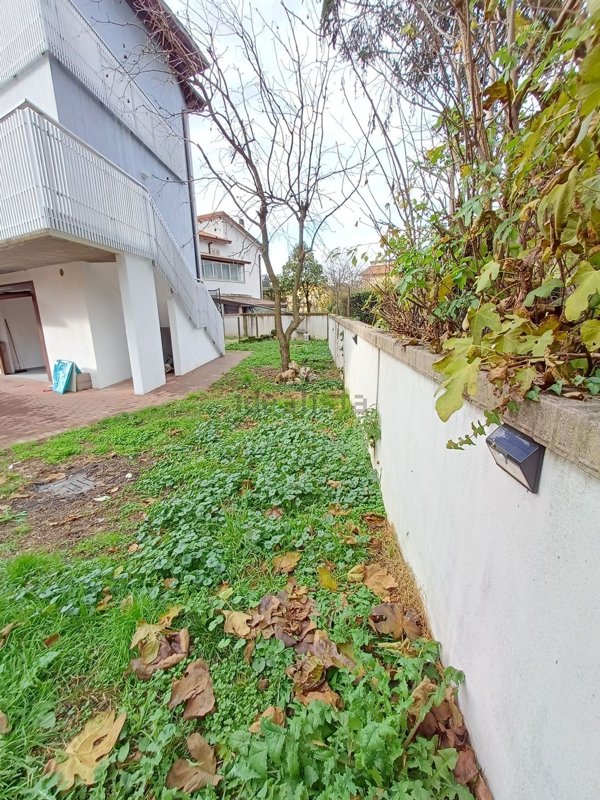 appartamento in vendita a Martellago in zona Maerne