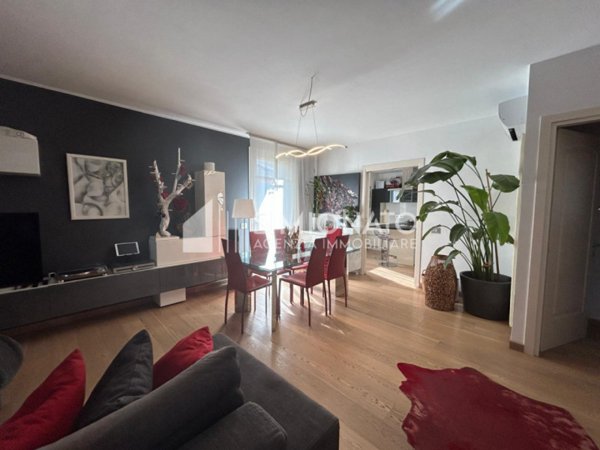 casa indipendente in vendita a Martellago in zona Olmo