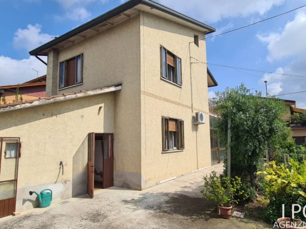 casa indipendente in vendita a Martellago