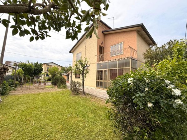 casa indipendente in vendita a Martellago
