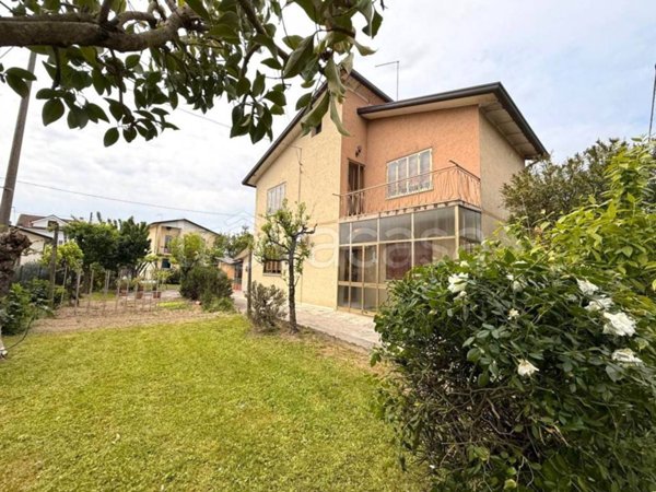 casa indipendente in vendita a Martellago