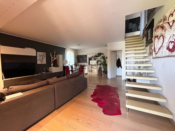 casa indipendente in vendita a Martellago in zona Olmo
