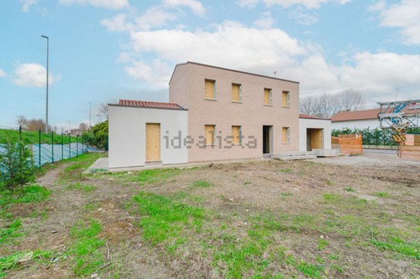 casa indipendente in vendita a Martellago in zona Maerne