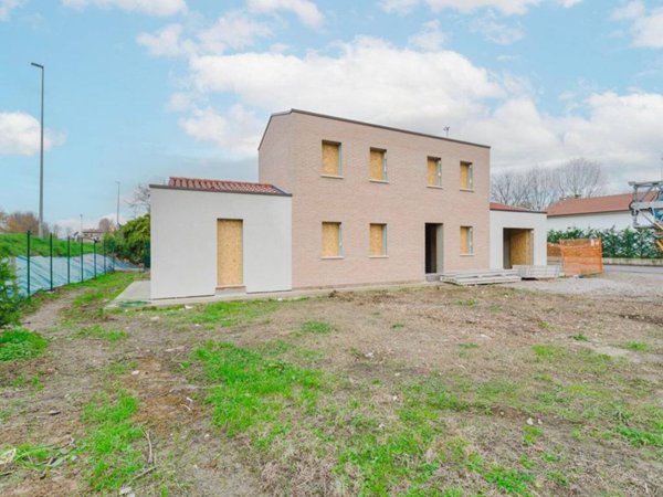 casa indipendente in vendita a Martellago in zona Maerne
