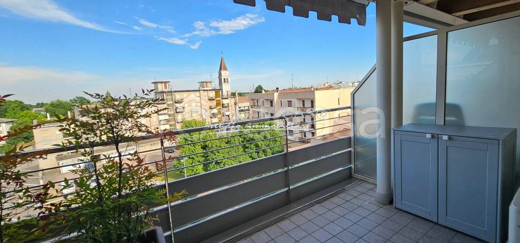 appartamento in vendita a Martellago in zona Maerne