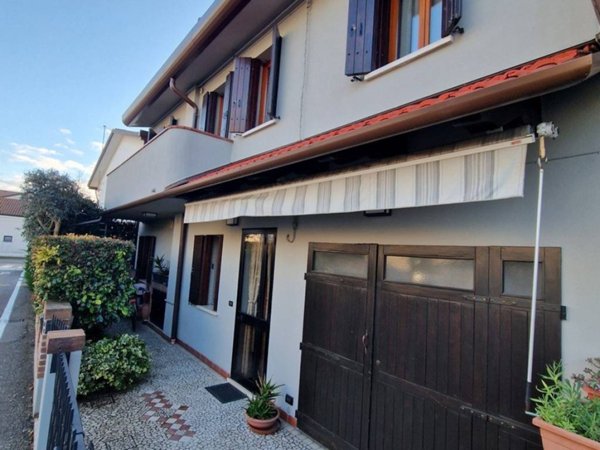 casa indipendente in vendita a Martellago